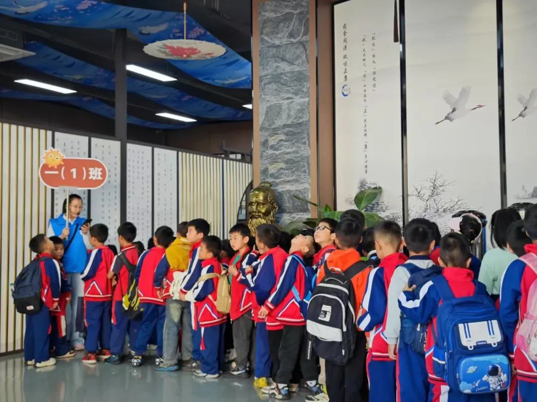雙清區(qū)“愛心護航，助夢成長”