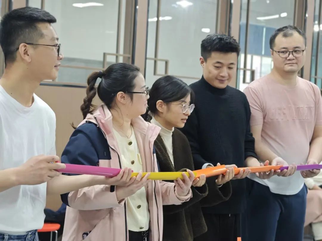 “財(cái)信人壽邵陽中支工會活動”在天香大健康產(chǎn)業(yè)園圓滿舉行